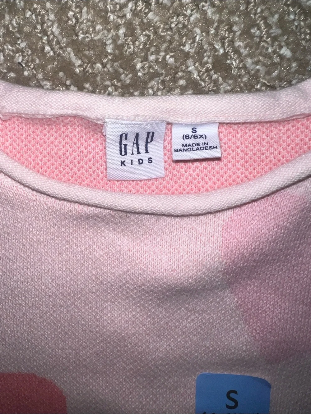 GAP Pink Heart Crewneck Sweater S (6/6x)